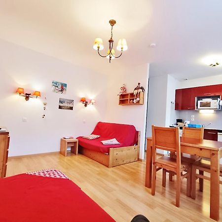 Le Bouquetin, Studio, Centre Luchon, Wifi, Casier A Skis, Ascenseur, 3 Personnes Bagneres-de-Luchon Bagian luar foto